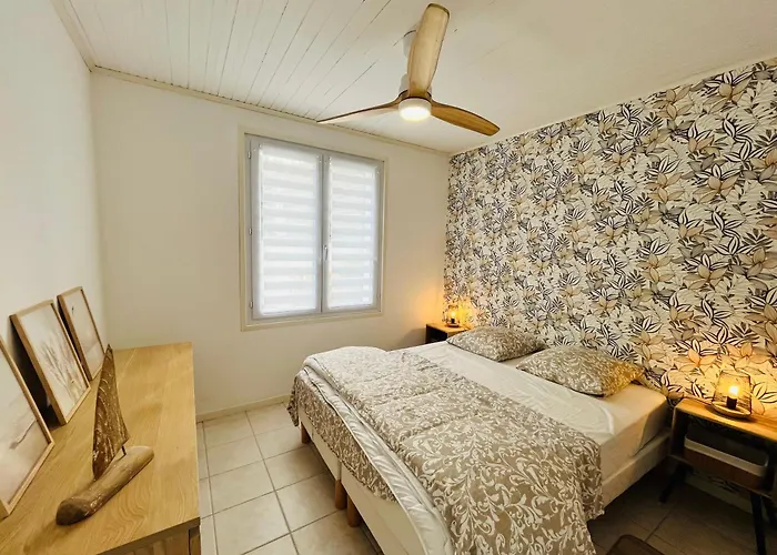 펜션 Maison Du Centre, Charme & Ocean 생장드몽